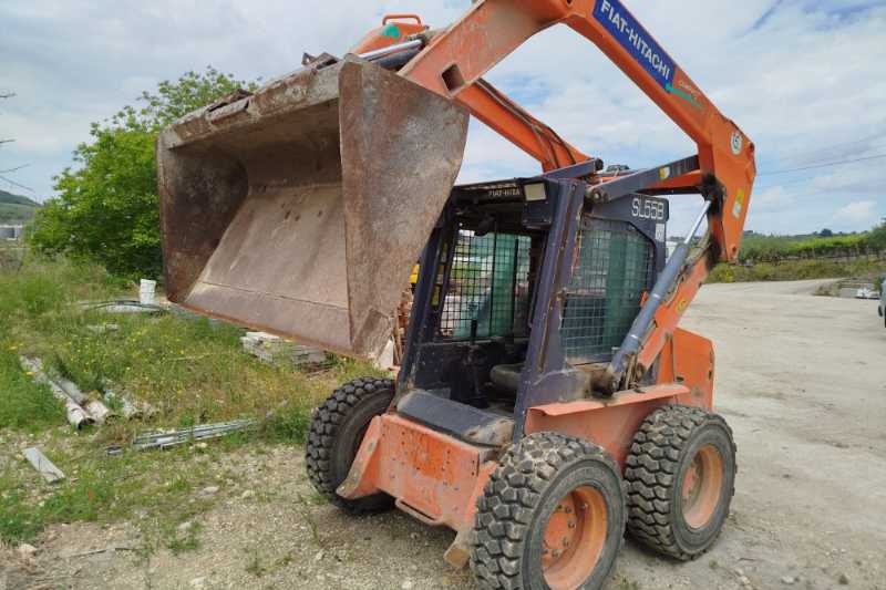OmecoHub - Immagine FIAT HITACHI SL55B